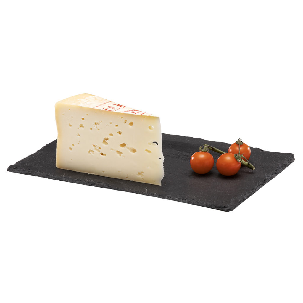 formaggi tipici bergamaschi branzi dolce